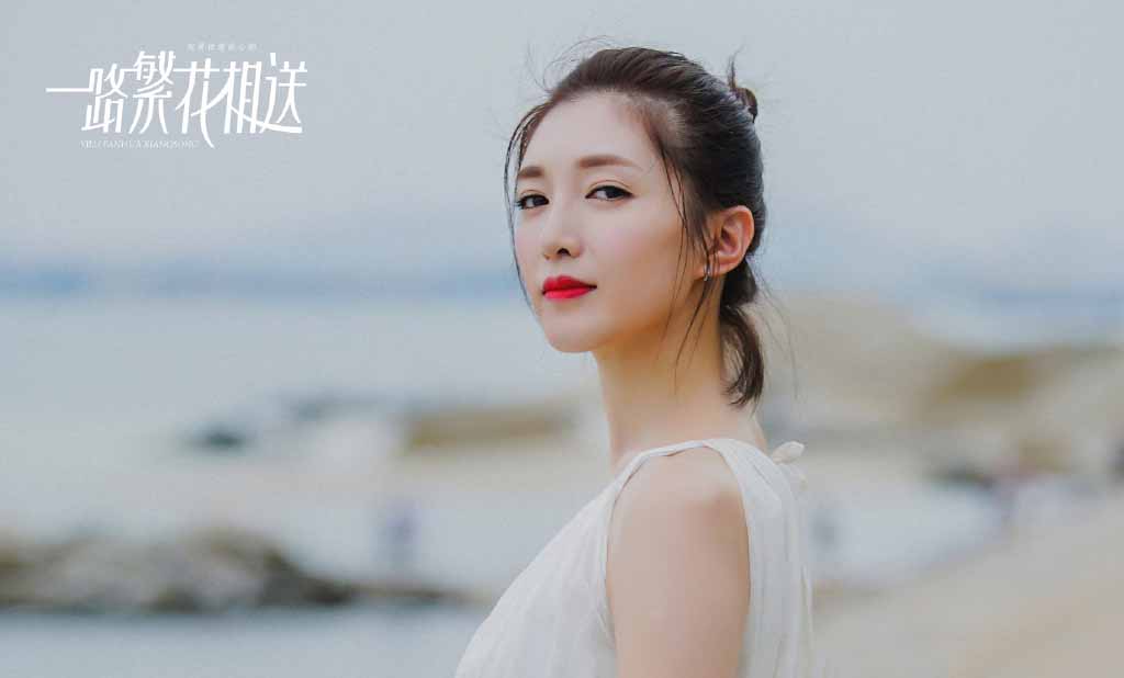 EXO金钟大吴世勋朴灿烈都暻秀金珉锡金俊勉金钟仁乐天八月壁纸图片