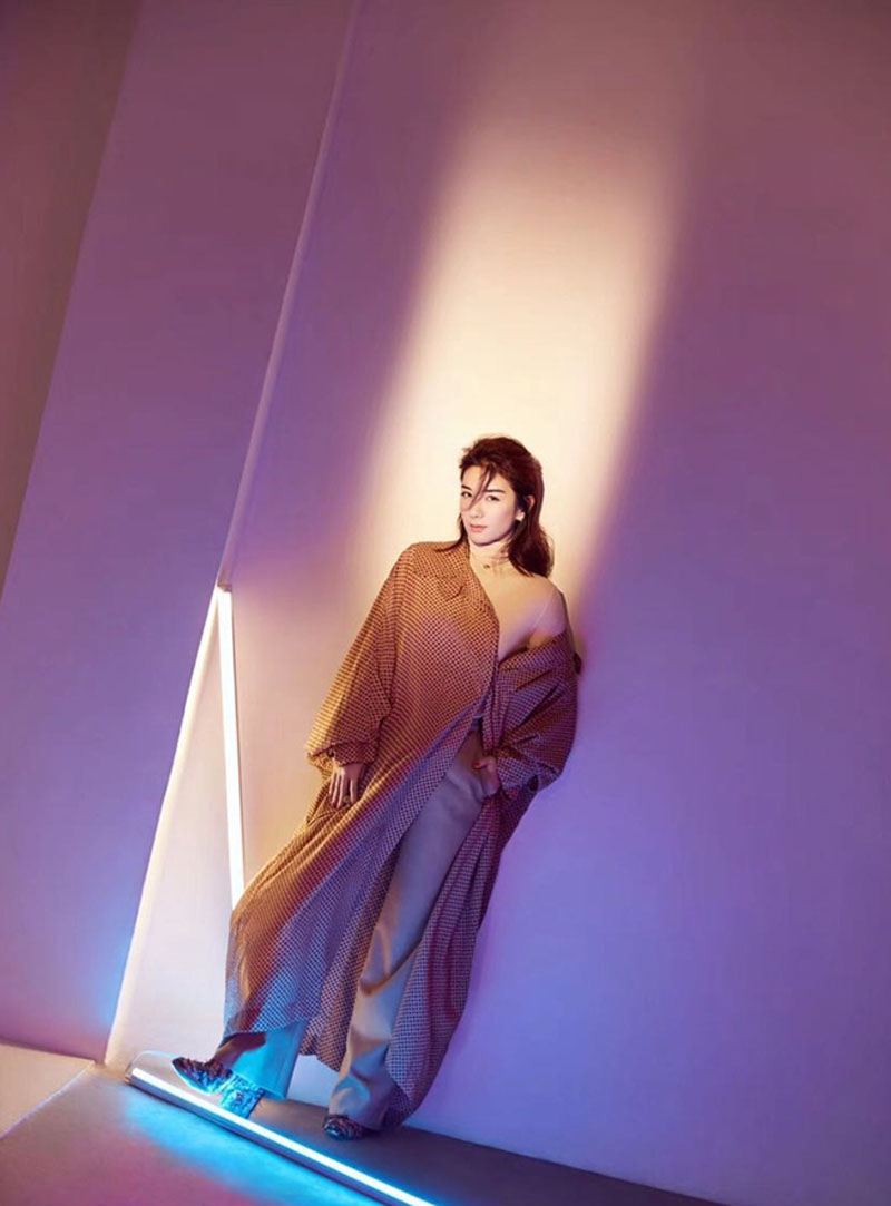 上海美女演员黄奕写真图片图片