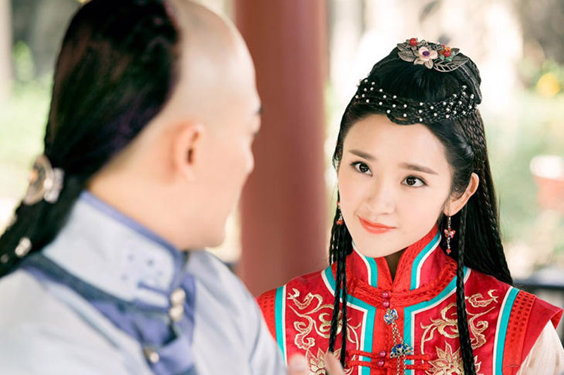 高清中国内地四川女演员《我们来了》哈尔滨站唐艺昕最新图片图片