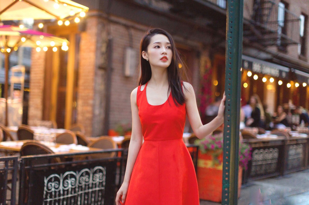 李沁优雅迷人活动图片图片