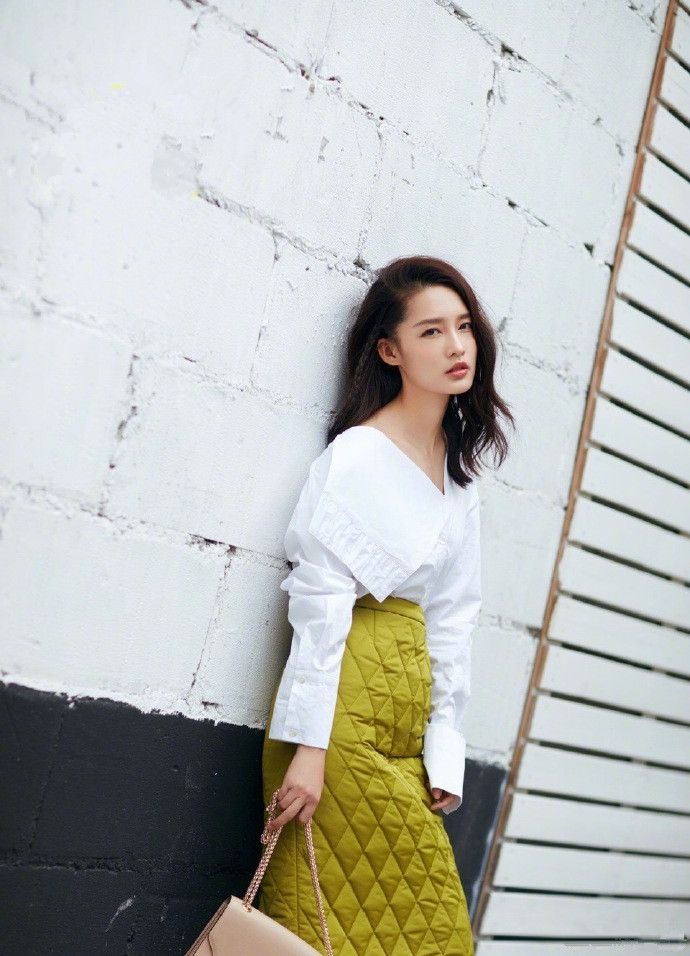 李沁优雅迷人活动图片图片