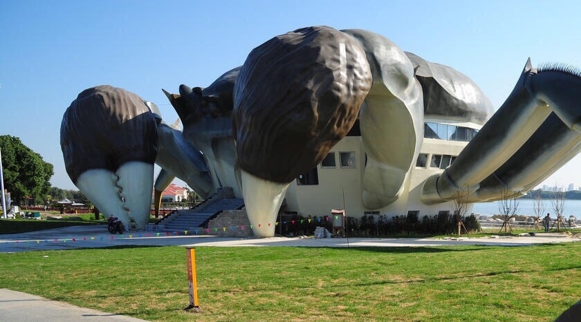 苏州特色建筑图片  苏州阳澄湖畔“超级大闸蟹”建筑图片图片