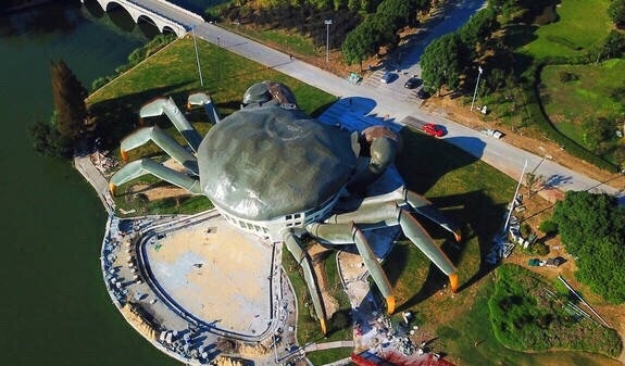 苏州特色建筑图片  苏州阳澄湖畔“超级大闸蟹”建筑图片图片