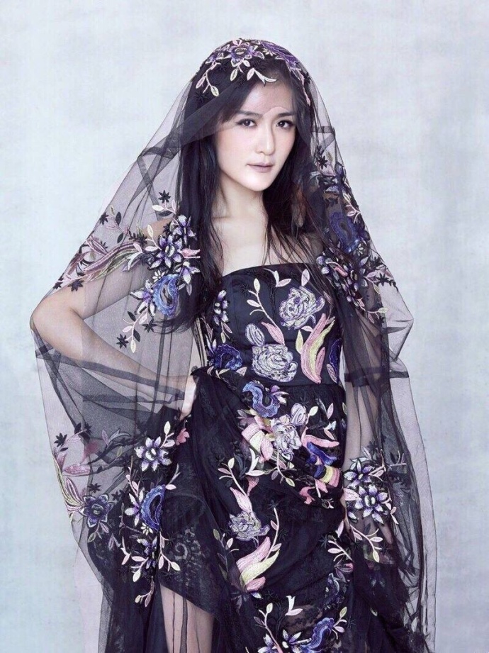 谢娜性感魅惑时尚大片写真图片图片