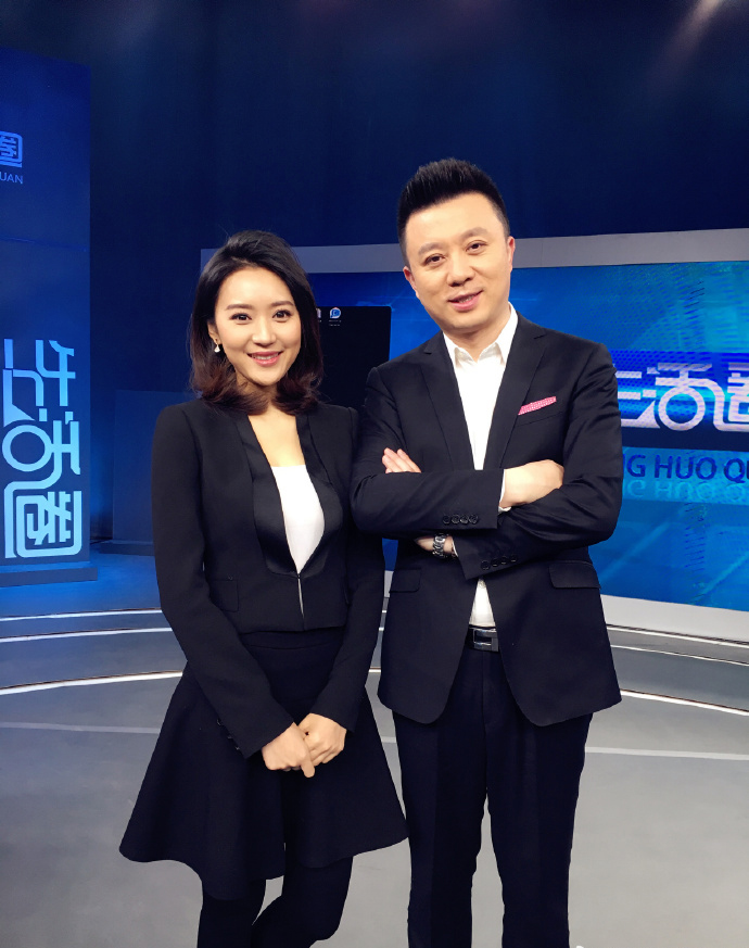 中国江苏南京，歌手、演员中央电视台主持人黄婷婷图片图片