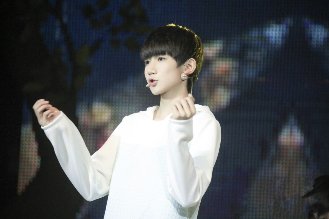 TFBOYS王源杂志写真图片图片