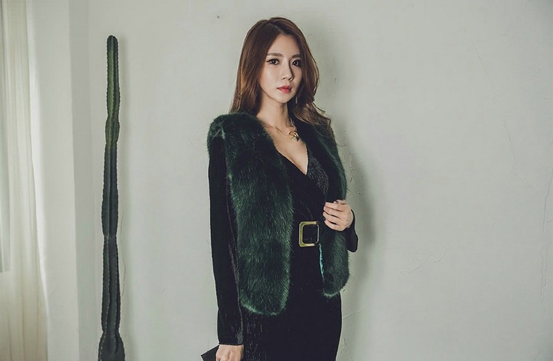 礼服美女图片