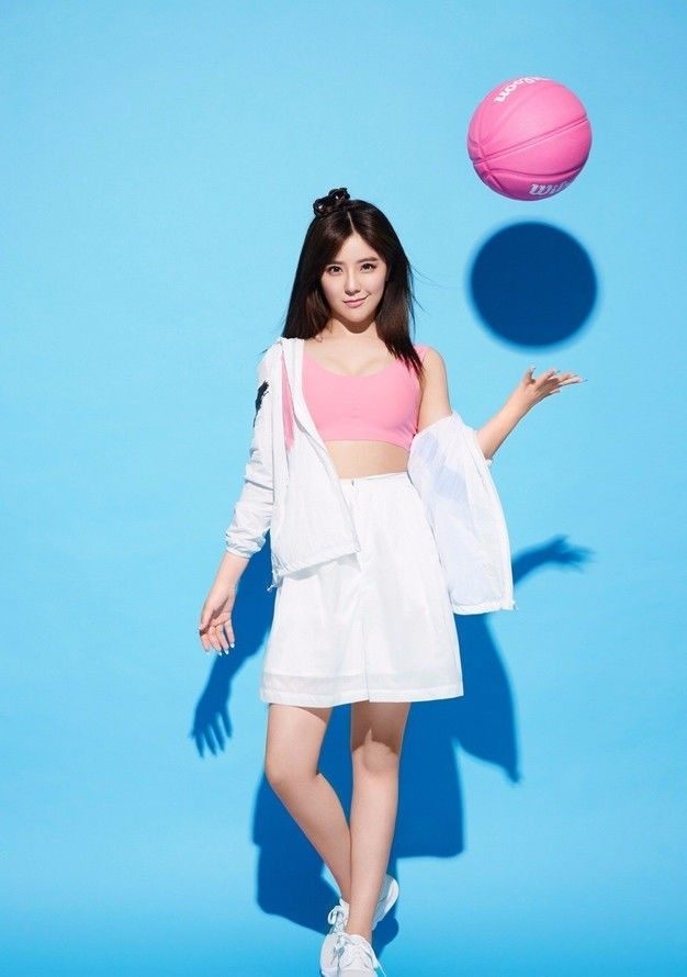 高清吉林女明星赵奕欢瑞丽网性感写真图片 高清吉林女明星赵奕欢瑞丽网性感写真图片
