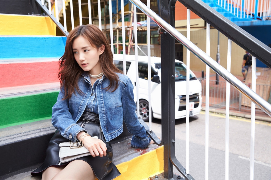 高清中国内地山东济南女演员李一桐Q清纯小公主白裙明星美女写真图片图片