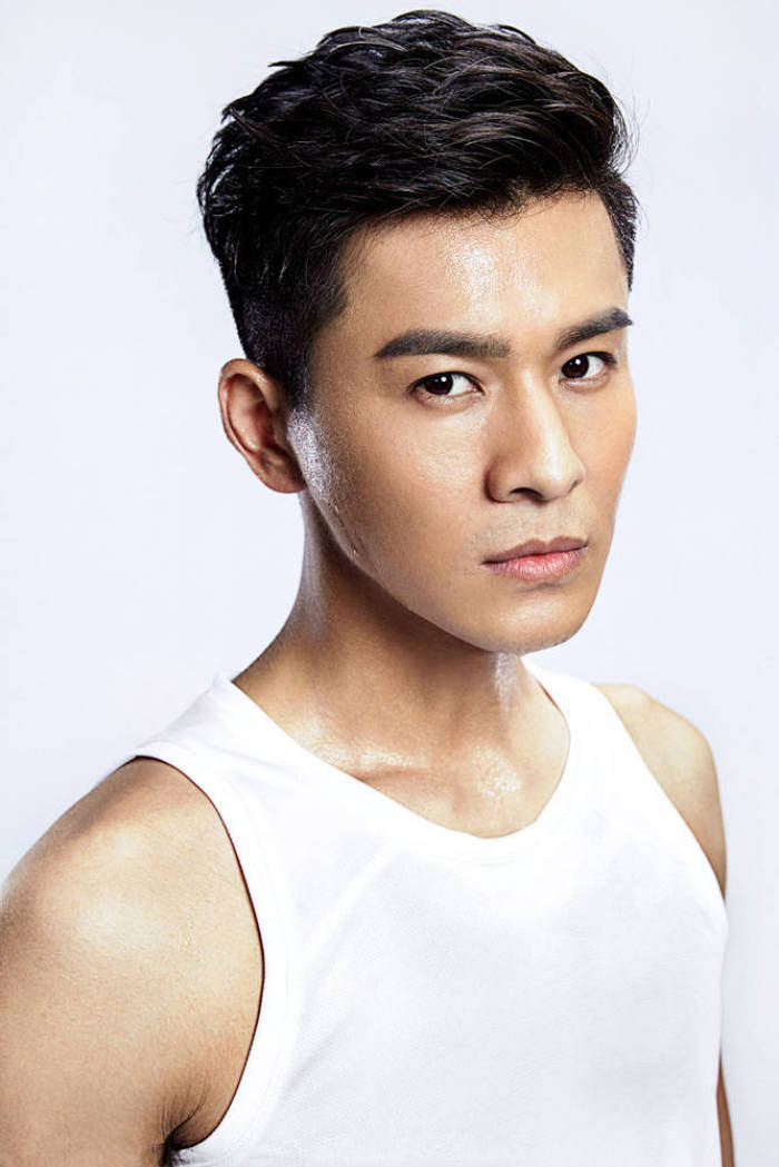 中国内地广西壮族自治区桂林影视男演员乔振宇暖男风秋季写真图片桌面壁纸图片