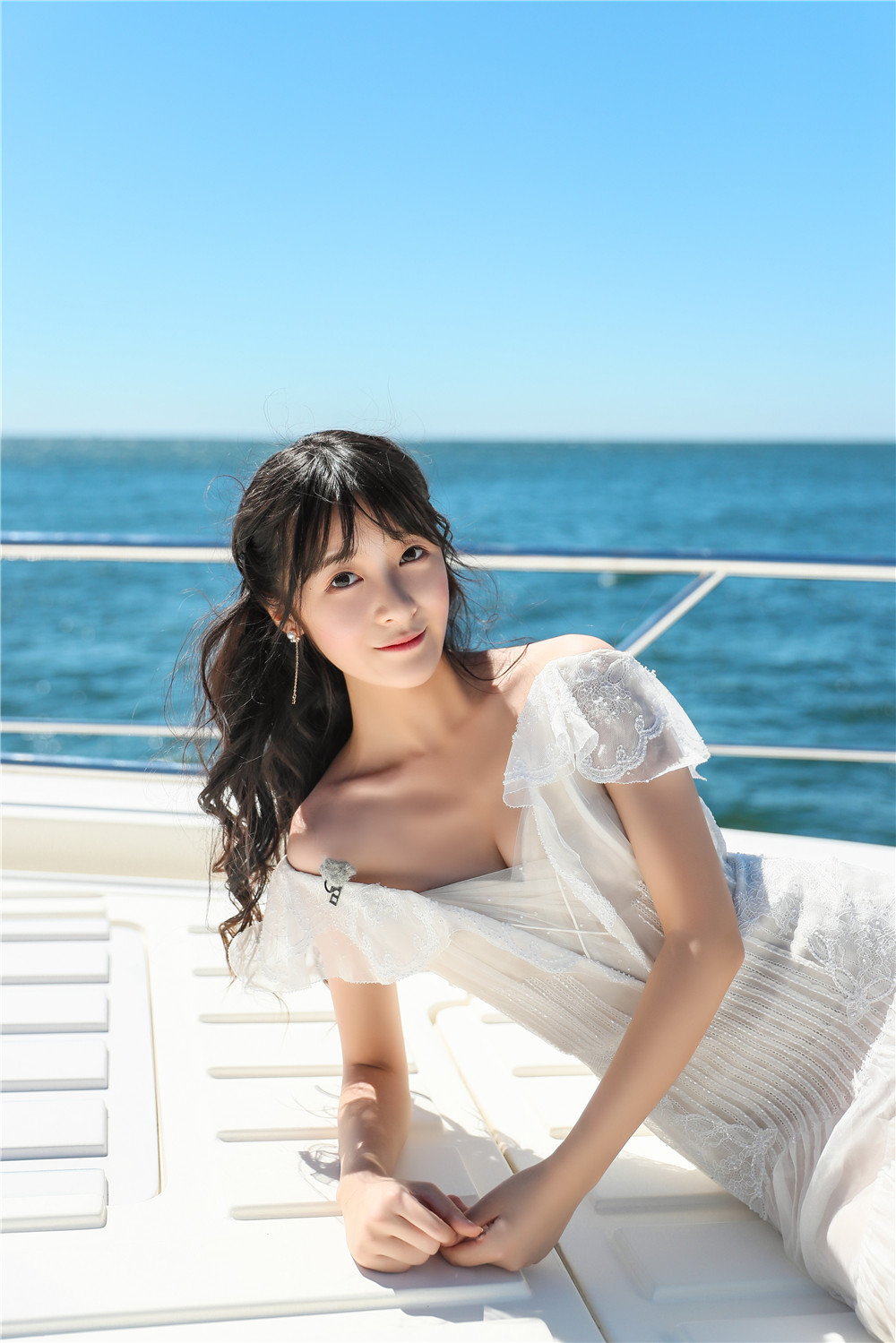 美女徐娇图片