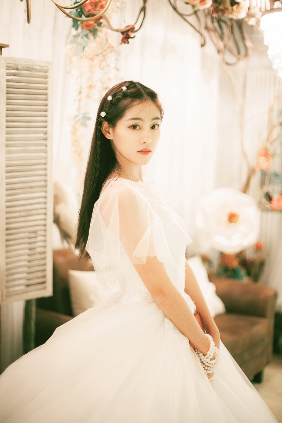 严屹宽杜若溪婚纱写真图片 明星夫妻温馨写真图片图片