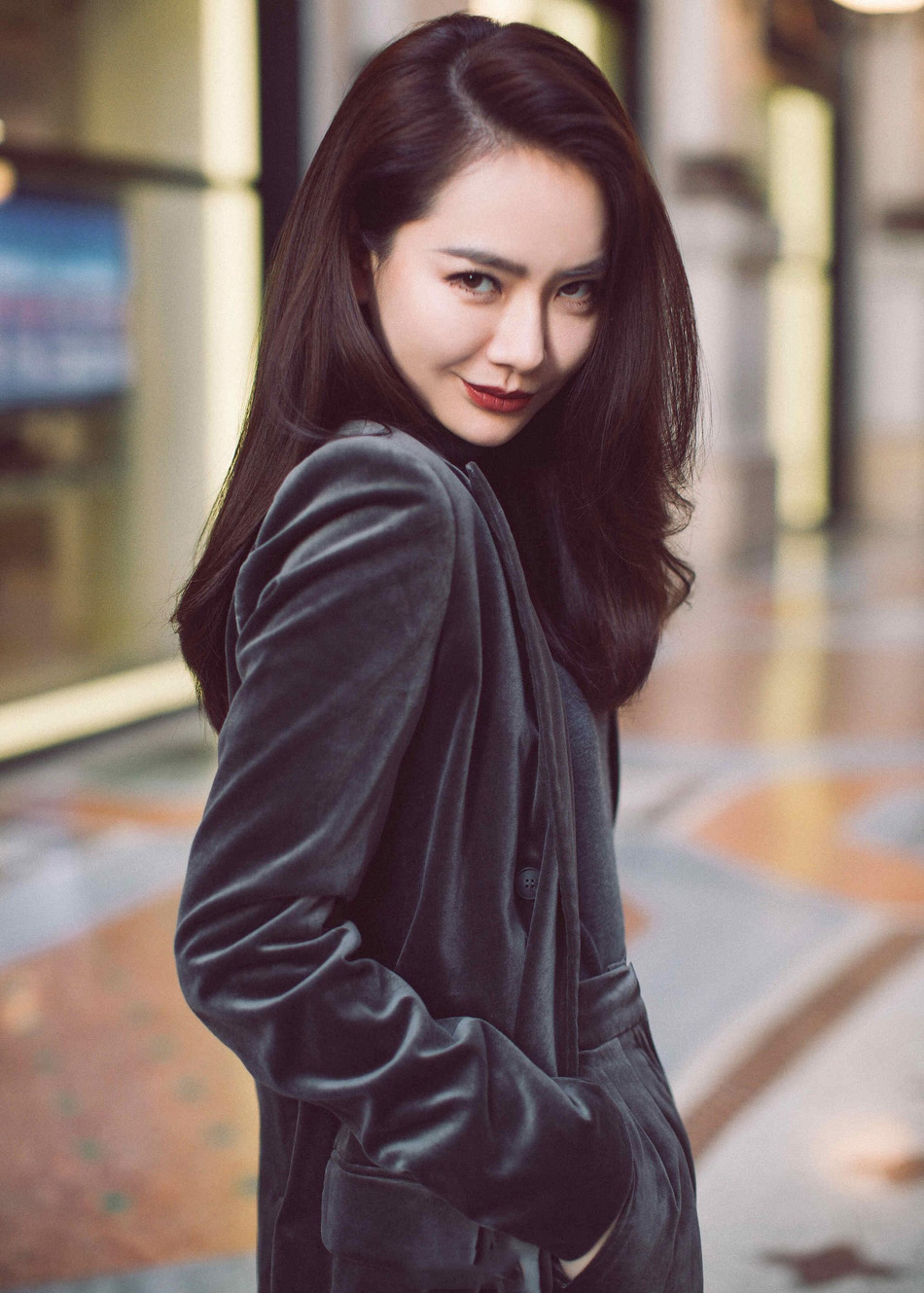 戚薇米兰时装周写真高清图片图片