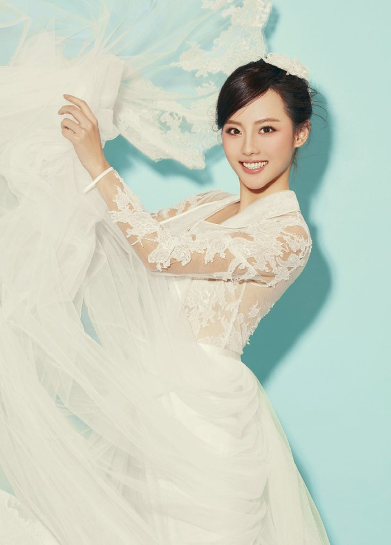 张馨予性感婚纱照高清写真图片图片