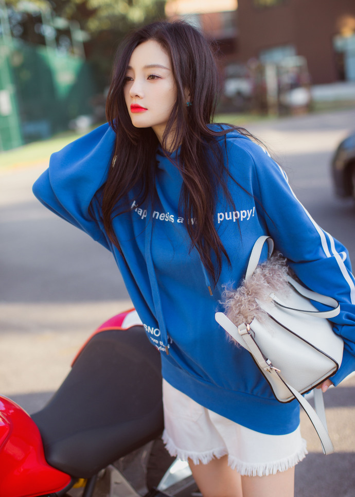 李小璐绝美靓丽写真惹火撩人图片