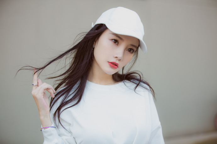李小璐成熟女人味野性写真图片 李小璐图片图片