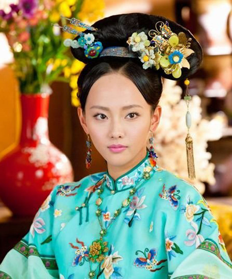 张嘉倪图片