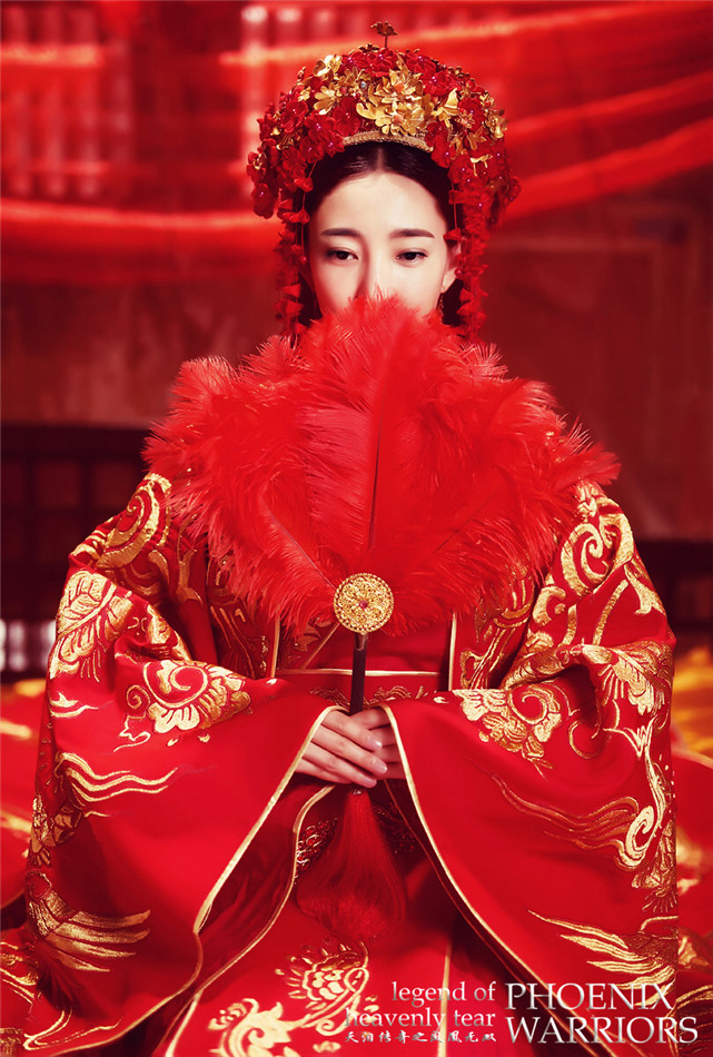 王丽坤性感干练活动写真图片图片
