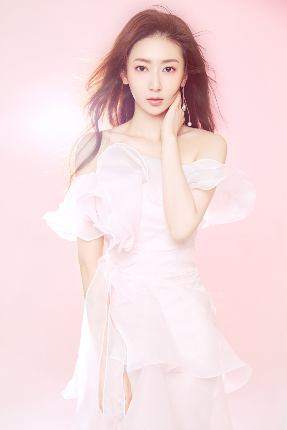 女星赵艺图片
