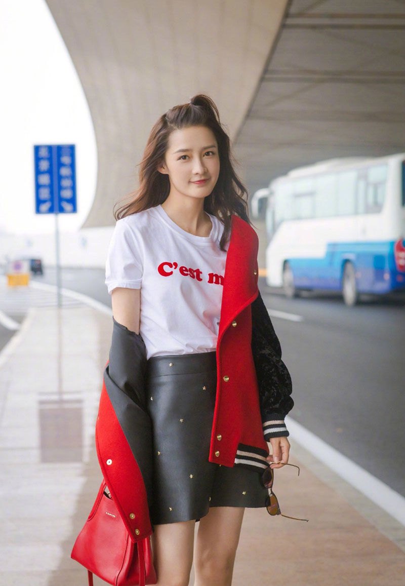 李沁优雅迷人活动图片图片
