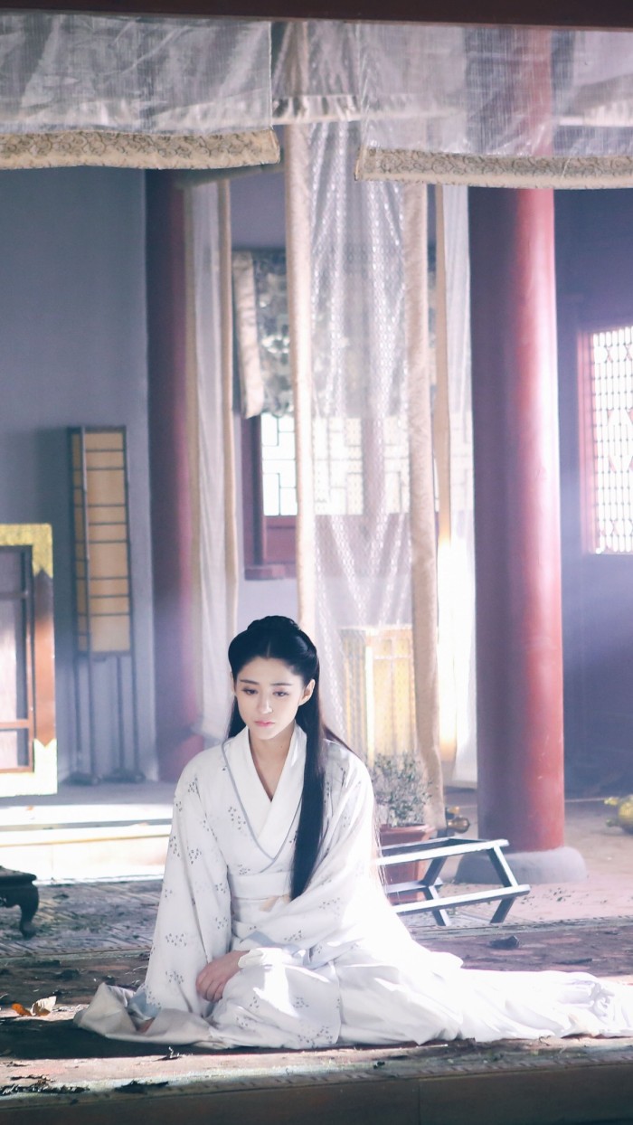 李心图片