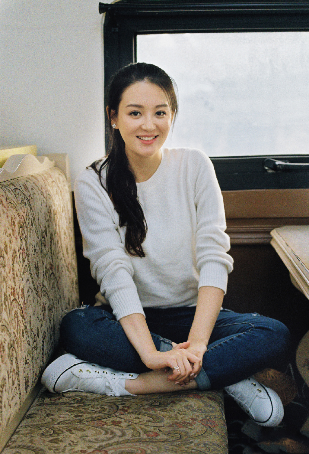 高清中国内地新晋女演员曾一萱小清新胶片唯美写真图片图片