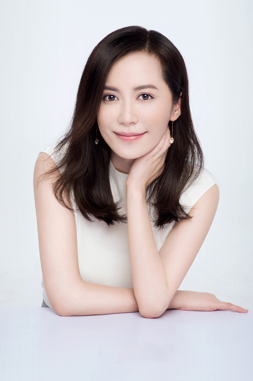 高清中国导演,演员俞飞鸿清冷时尚大片写真图片图片