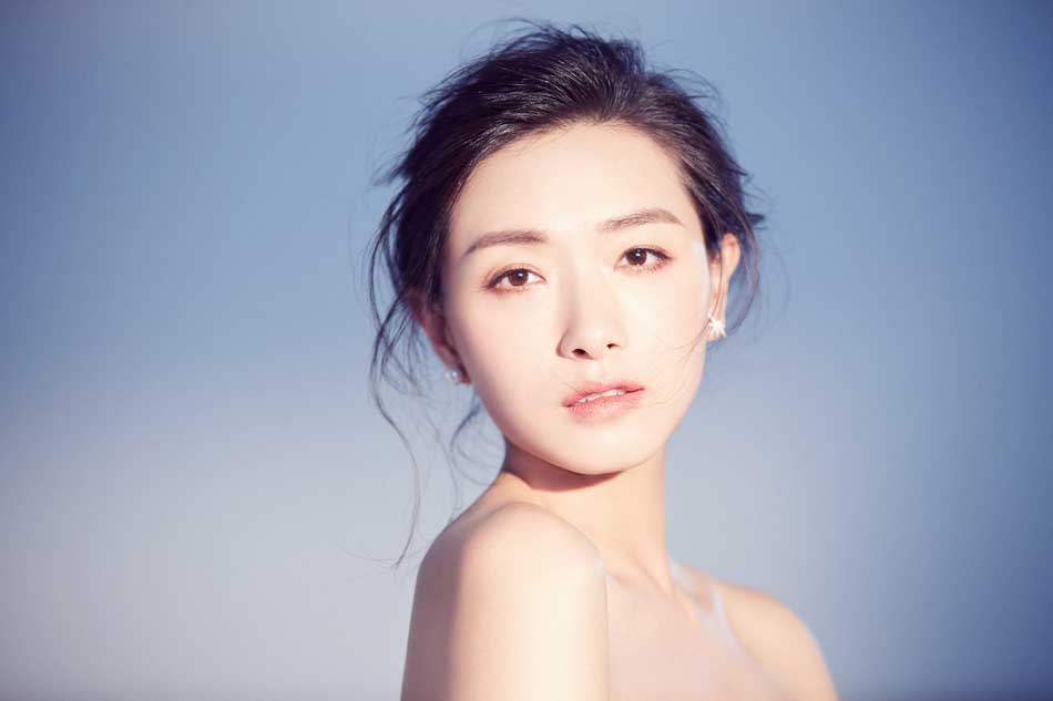 万茜成熟气质写真图片图片