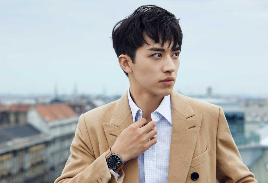 中国内地中国上海男演员许魏洲公益写真图片图片