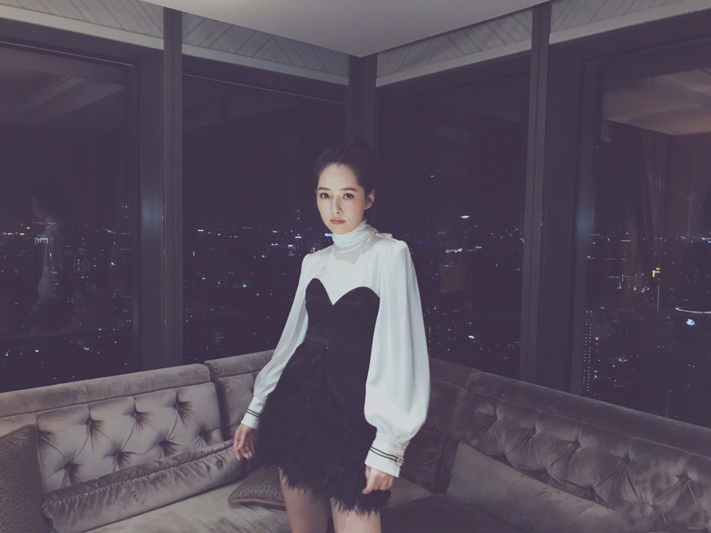 郭碧婷温暖迷人素颜图片图片