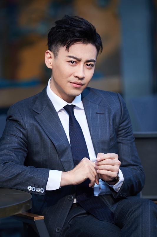 刘凯初冬绅士魅力写真图片图片