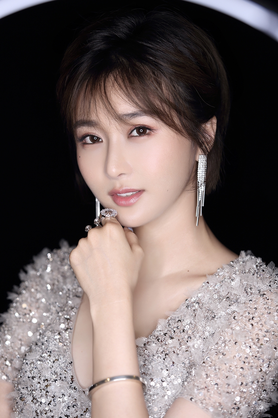 美女陈冰图片