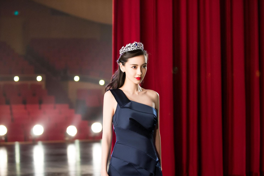中国内地上海影视女演员少男杀手性感女神杨颖Angelababy清纯甜美写真图片