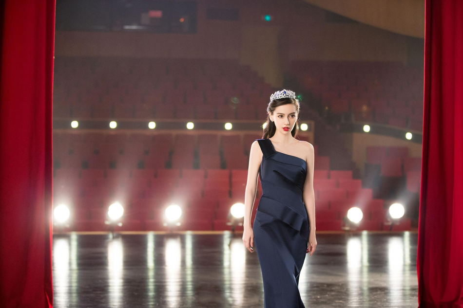 中国内地上海影视女演员少男杀手性感女神杨颖Angelababy清纯甜美写真图片