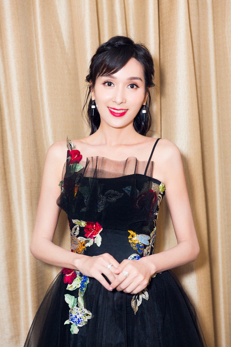 杨恭如图片