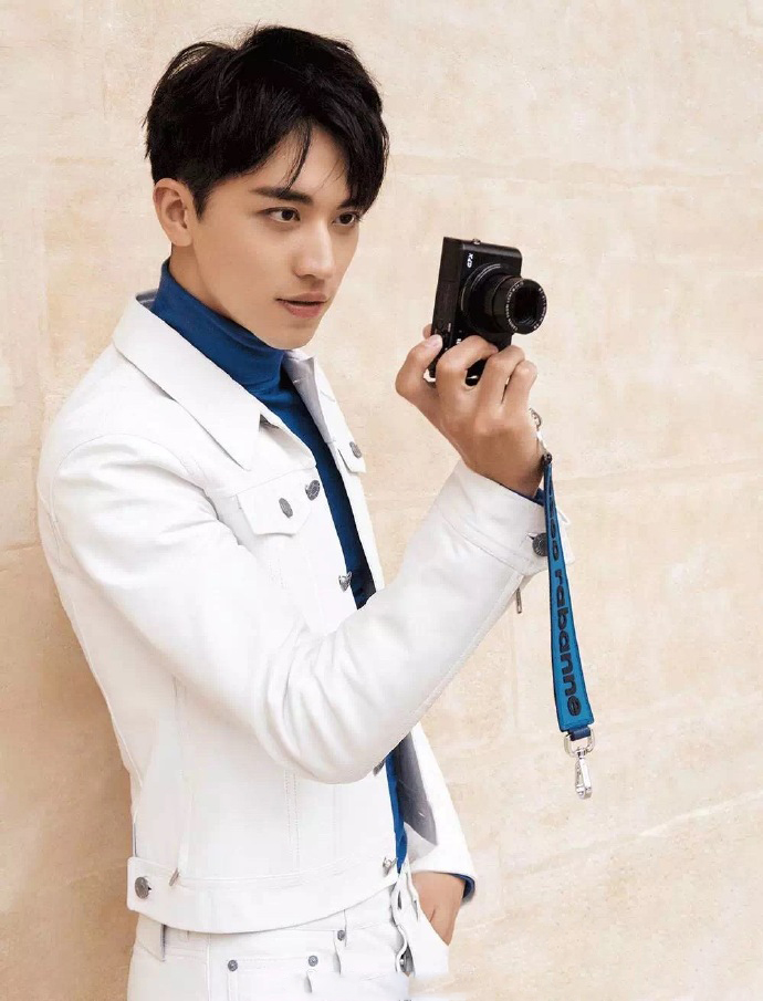 中国内地中国上海男演员许魏洲帅气有型时尚写真图片桌面壁纸图片 中国内地中国上海男演员许魏洲帅气有型时尚写真图片桌面壁纸图片
