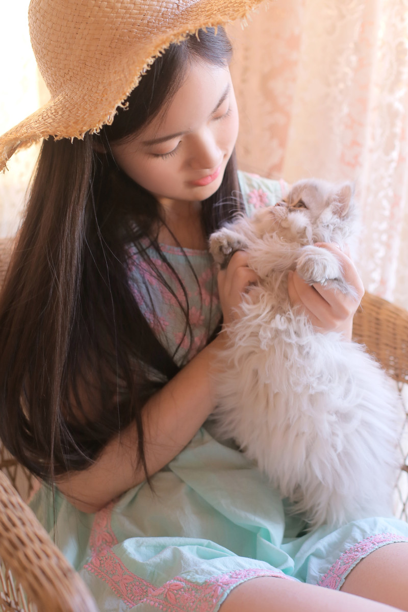 日系美少女白嫩肌肤性感美女艺术照片图片
