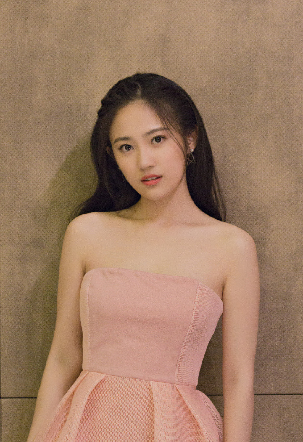 中国内地海市女演员汤梦佳清新温婉居家写真图片图片 中国内地海市女演员汤梦佳清新温婉居家写真图片图片
