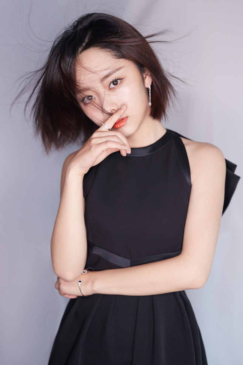 中国内地四川泸州影视女演员可爱女星谭松韵清纯静美写真图片 中国内地四川泸州影视女演员可爱女星谭松韵清纯静美写真图片