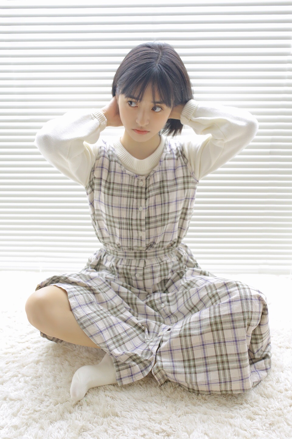 高清美女沈月冬日雪地唯美写真图片图片