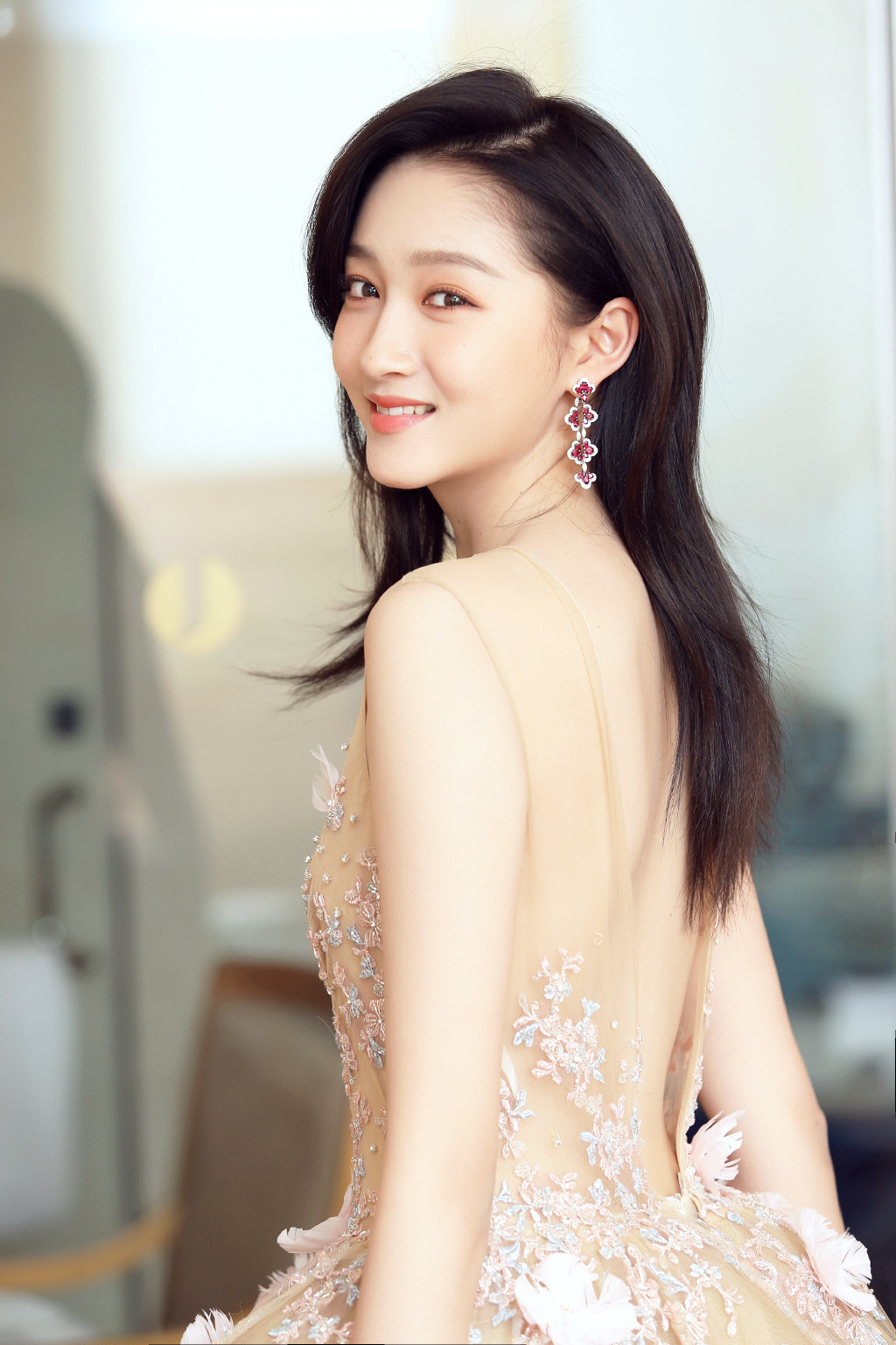 关晓彤图片