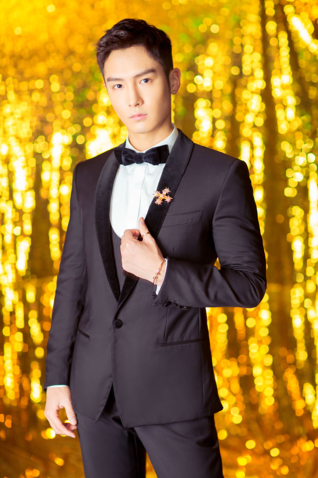 高清浙江省杭州男明显盛一伦雅痞范儿时尚杂志写真图片图片