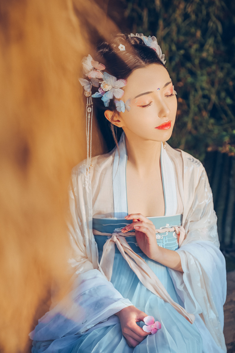 汉服美女图片