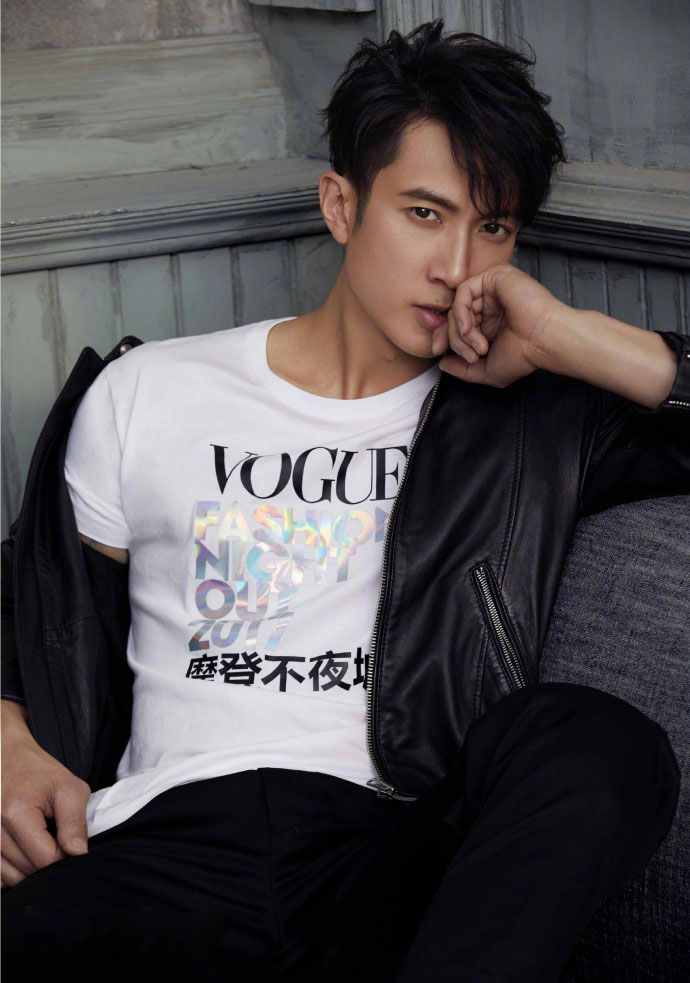 吴尊图片 吴尊西服造型魅力杂志写真图片 吴尊图片 吴尊西服造型魅力杂志写真图片