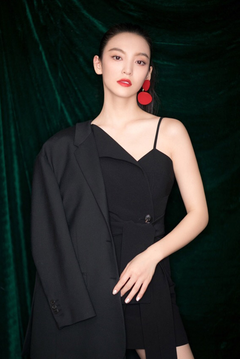 高清中国内地女演员美女尤靖茹性感迷人活动照高清图片图片 高清中国内地女演员美女尤靖茹性感迷人活动照高清图片图片