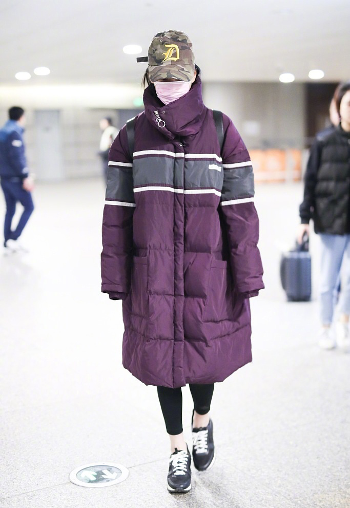 张馨予性感长裙礼服高清图片图片