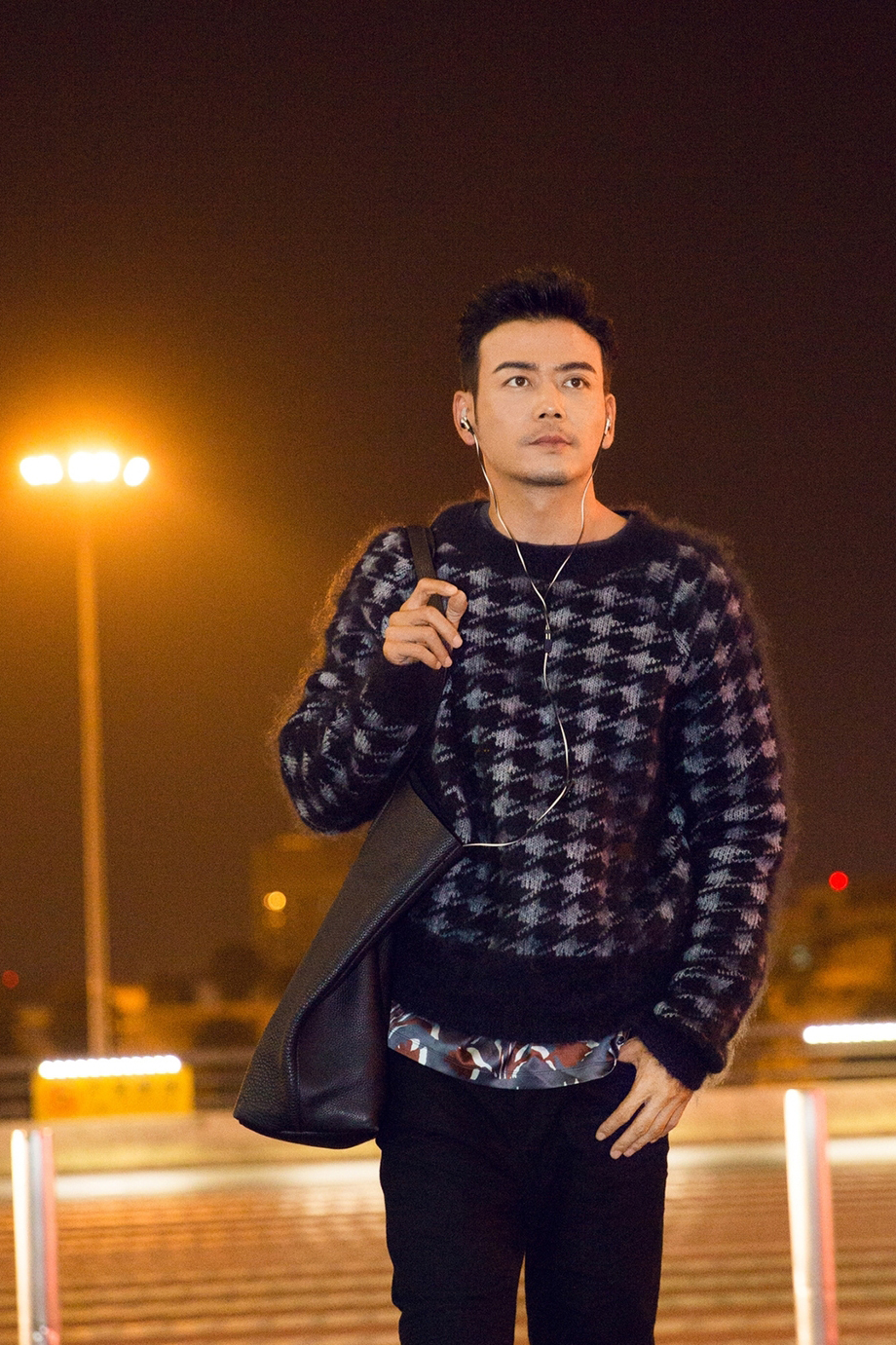 杨烁魅力型男街拍图片图片