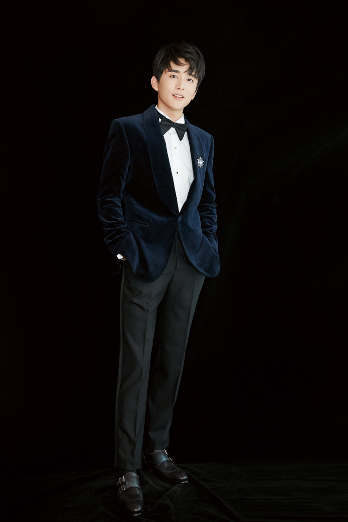 高清湖北省荆州男明星张新成帅气型男时尚写真大片图片