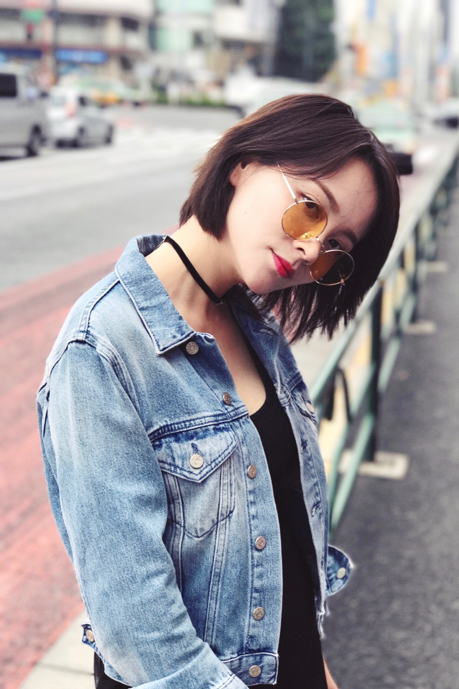 邓莎吊带白裙灵动俏皮写真图片  邓莎图片图片