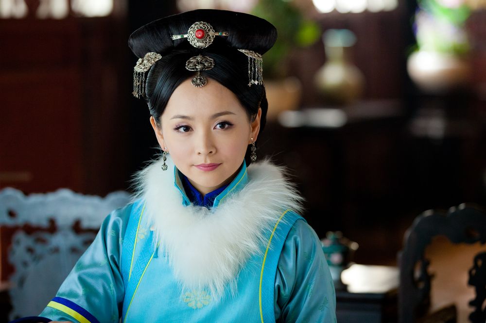 邓莎粉色毛衣恬静美艳写真图片  邓莎图片图片
